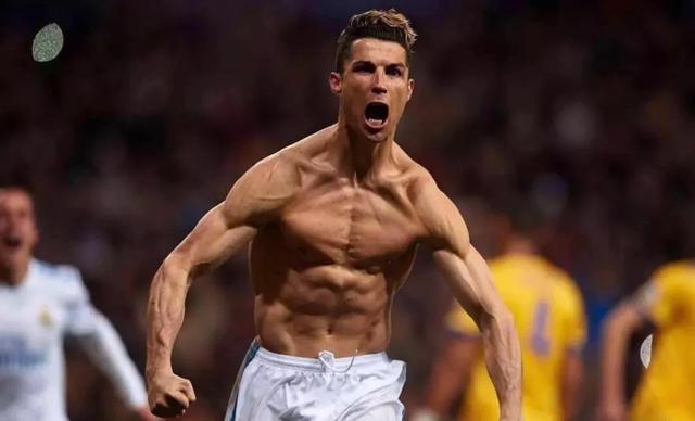 比赛中脱颖 比赛中脱颖